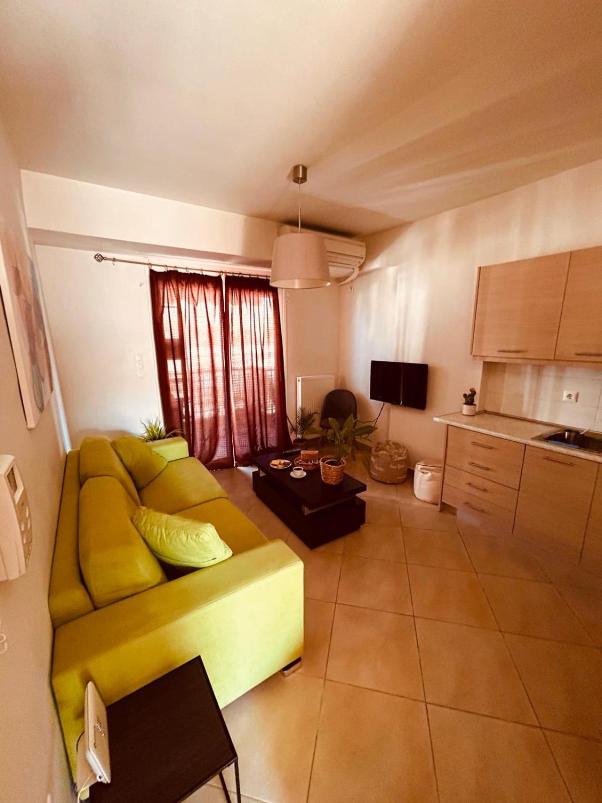Central & Comfortable, With Acropolis View Athens Ngoại thất bức ảnh