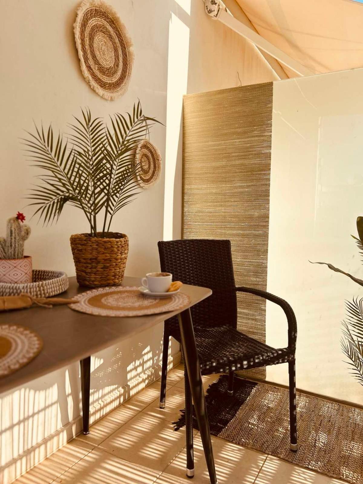 Central & Comfortable, With Acropolis View Athens Ngoại thất bức ảnh